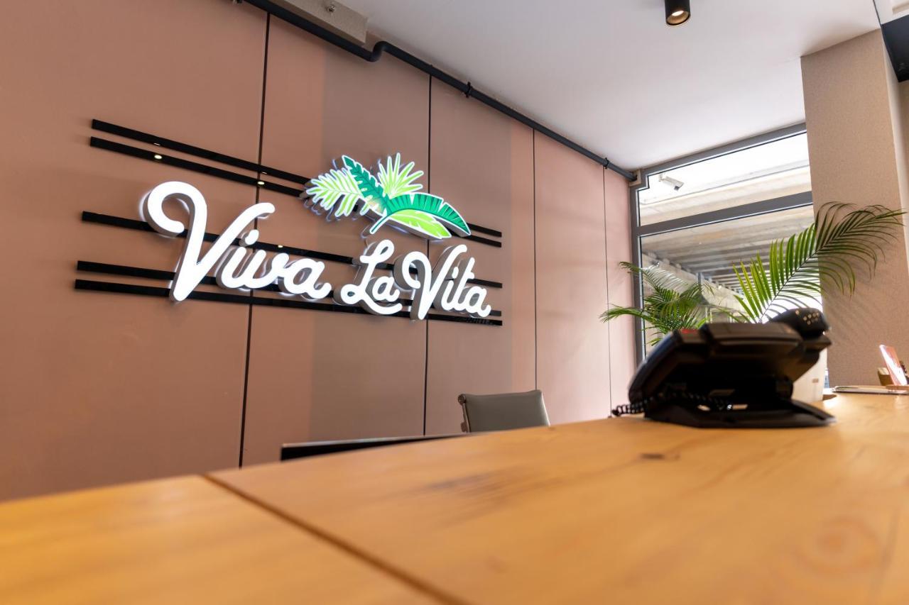 Viva La * İzmir