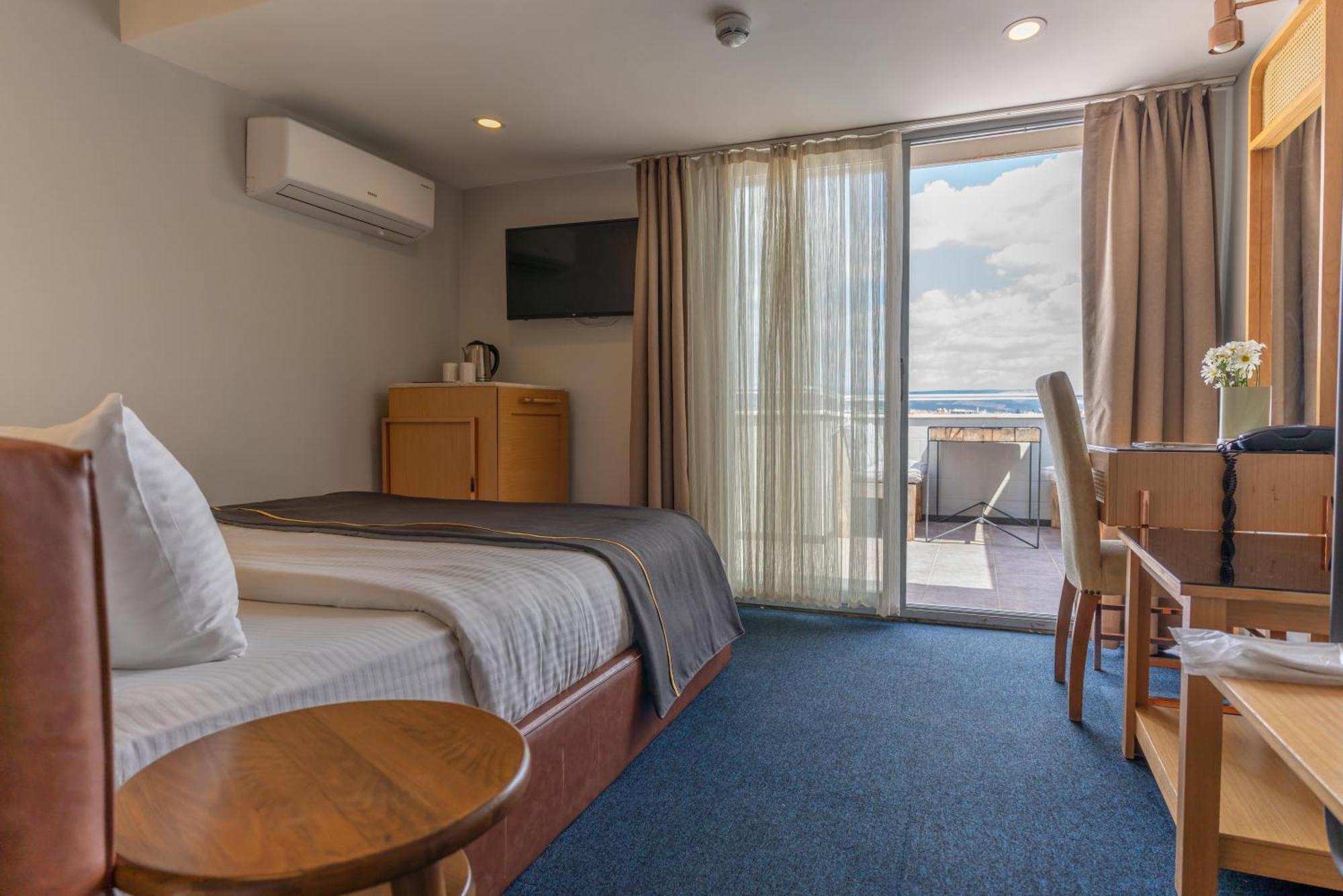 Hotel Viva La *
